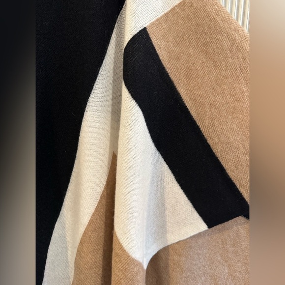 CHARTER CLUB 100% Cashmere Luxury Tier Shawl Wrap Black, Tan, White, One Size - Picture 7 of 16